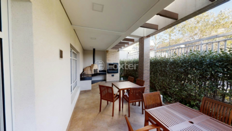 Image 30 - 985604